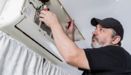 شركة صيانة مكيفات سبليت بالرياض,صيانة مكيفات سبليت بالرياض,صيانة مكيفات سبليت جنوب الرياض,فني صيانة مكيفات سبليت بالرياض,صيانة مكيفات سبليت شرق الرياض,تصليح مكيفات سبليت بالرياض